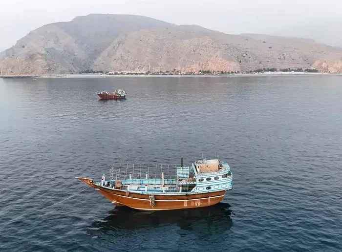 Medio Oriente – Hormuz, escalation Usa-Iran: raid su dieci obiettivi, Trump minaccia Teheran