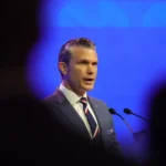 Hegseth shock: “Migranti, nuova invasione d’Europa”