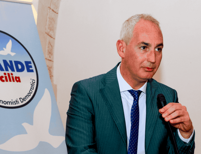 NOTO – Servizio idrico, 1,7 milioni per ammodernare la rete. Rosa: “Impegno mantenuto”