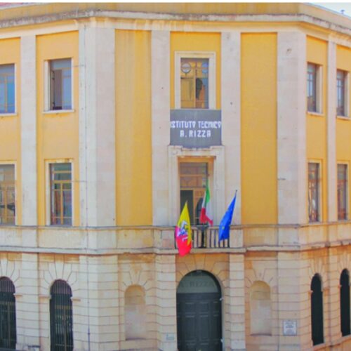 Rizza-Insolera, studentessa di 16 anni scrive a Giansiracusa: “Avete fallito con l’istruzione”