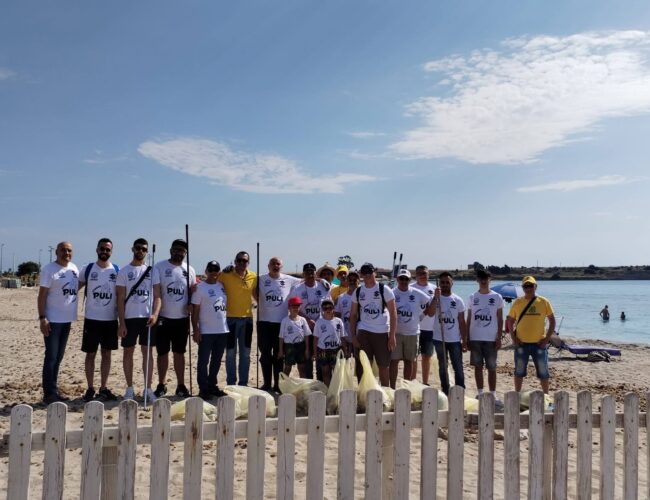 Pulifondali Siracusa: oltre 100 kg di rifiuti rimossi tra “U Fossu” e Marina di Priolo