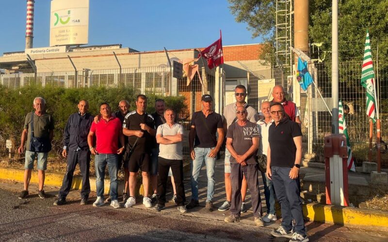 vertenza COGESI SRL con mobilitazione dei lavoratori del polo industriale a Siracusa