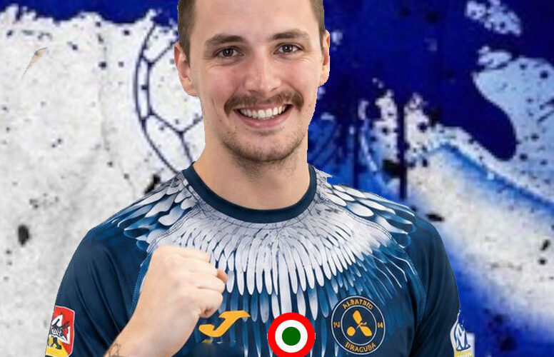 Albatro Mikuláŝ Kucsera