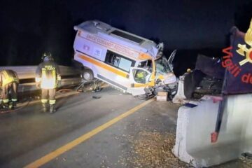 Incidente sulla A19, coinvolto un mezzo SEUS: due operatori ricoverati