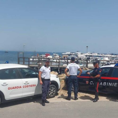 Augusta: controlli dei Carabinieri e Guardia Costiera