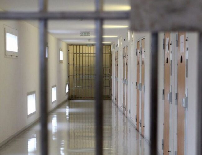 Trapani, evade durante trasferimento in ospedale: rintracciato e arrestato