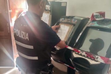 Slot machine non autorizzate: chiuso locale a Pachino