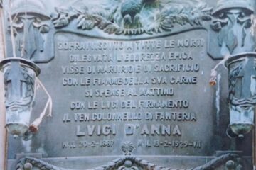 Siracusa: rubata l’epigrafe del colonnello D’Anna