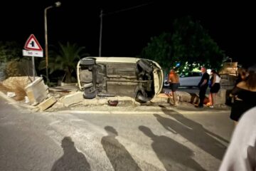Scicli: incidente stradale autonomo con auto ribaltata