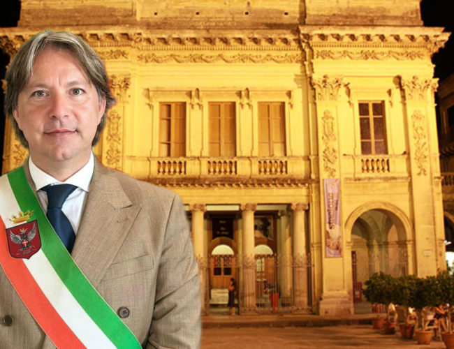 Noto, il sindaco Figura difende il gala al Teatro comunale