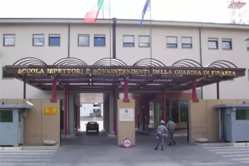 Tragedia alla scuola Guardia di Finanza di Coppito