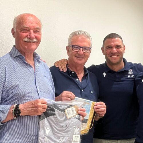 Convegno dell’UNVS dedicato al basket. Premiati i fratelli Attard, arbitri priolesi della Serie A