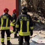 Crollo palazzo a Messina: recuperato il corpo di una donna