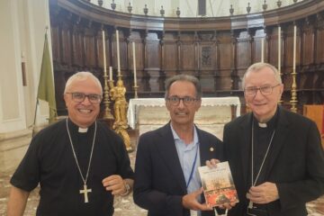 Parolin incontra la memoria di Agata e Lucia: «Grazie per questo dono»