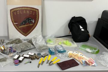 Siracusa: un uomo arrestato per detenzione e spaccio di droga