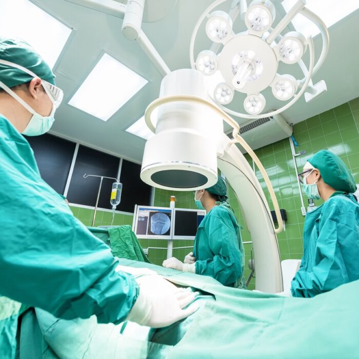 Tumore al cervello, l’IA guida i neurochirurghi durante l’operazione