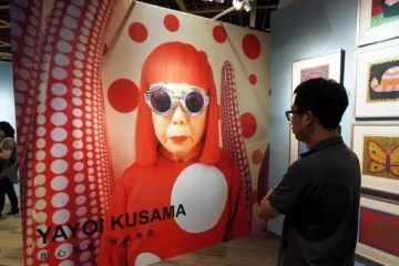 Addio a Yayoi Kusama, la “regina dei pois”