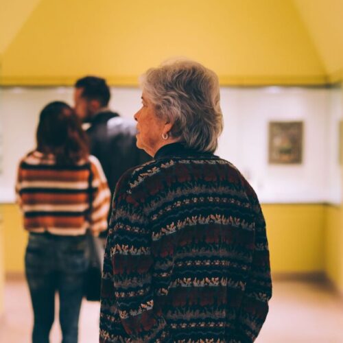 Consumi culturali, è boom in Italia: spesa a 108 euro al mese