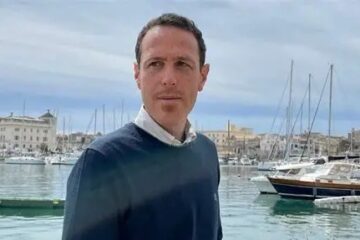 Buccheri lascia la maggioranza: il rammarico del gruppo di Francesco Italia