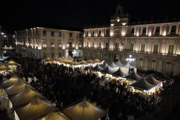 Una notte, mille scoperte: Piazza Università torna “cittadella della ricerca” con la Sharper Night 2026