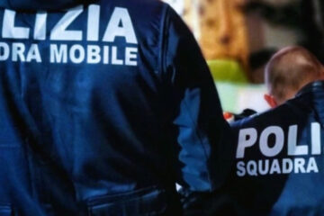 Siracusa, spacciatore sorpreso con la droga ed espulso