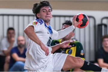 Pallamano, Serie A Gold: Teamnetwork Albatro sconfitta a testa alta a Lavis dopo l’odissea del viaggio