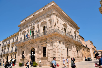 «Igiene urbana, caso Angri: Forza Italia chiede verifiche immediate a Siracusa»