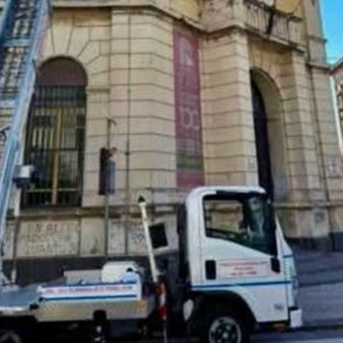Trasloco Rizza: «Vergogna, si cancella una scuola storica»