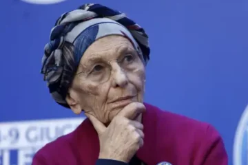 Emma Bonino ricoverata al Santo Spirito: trasportata in codice rosso