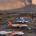 Maltempo ed Etna in eruzione: cenere e temporali mandano in tilt l’aeroporto di Catania