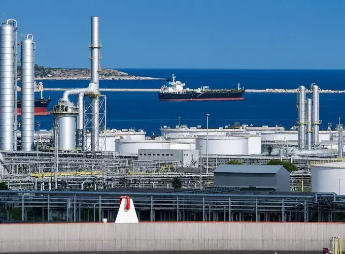 Petrolchimico di Priolo, Ternullo (FI): «Isab a Ludoil è una svolta italiana. Garanzie per lavoro e territorio»