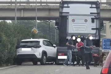 Scontro tra un’auto e un mezzo pesante sulla Strada provinciale 25, in direzione Ragusa