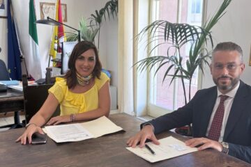 Scuola e UniCredit insieme per il futuro: a Siracusa i giovani imparano a gestire il denaro