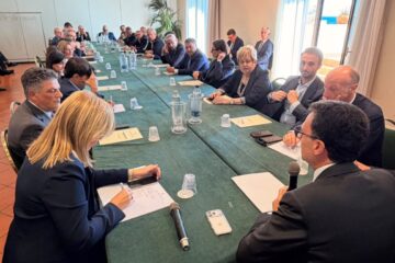 Vertice ad Aci Castello: oltre 70 sindaci per il futuro di Forza Italia in Sicilia