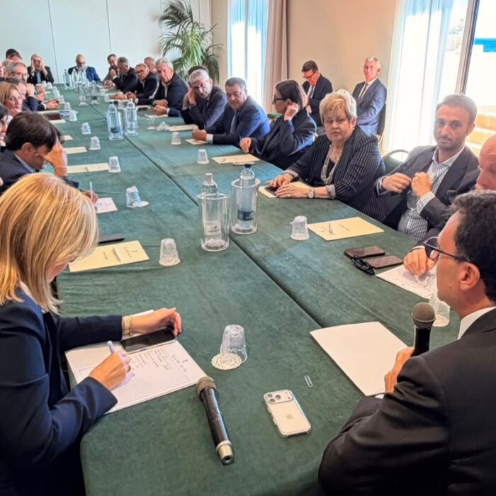 Vertice ad Aci Castello: oltre 70 sindaci per il futuro di Forza Italia in Sicilia