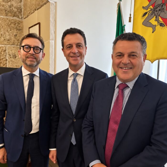 Politica ragusana, il sindaco di Scicli Mario Marino aderisce a Forza Italia. Minardo: «Partito in crescita e aperto al civismo»