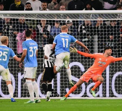 Serie A, Juventus-Lazio 0-2 al 66′: biancocelesti a segno e decisi a difendere il primato in vetta