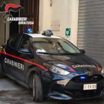 Ruba gioielli all’ex compagna e li rivende: denunciato un 40enne