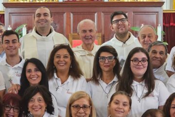 «La Chiesa non vive per se stessa»: la Diocesi di Acireale celebra la Veglia Missionaria a Macchia di Giarre