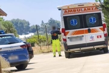 Comiso: giovane precipita dal terzo piano