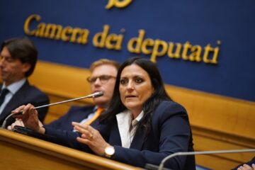 Misterbianco, TAR annulla l’appalto rifiuti da 45 milioni. Jose Marano (Antimafia): «Ombre inaccettabili, si rifaccia la gara»