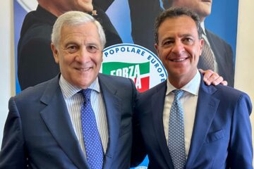 Minardo smorza i toni dopo il vertice con Tajani: «Avanti col Governo Schifani e rinnovamento nel partito»