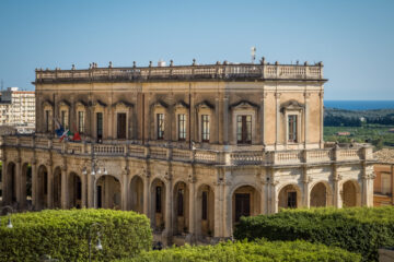 Marziano: «Il sindaco di Noto chiarisca in Consiglio comunale»