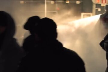 Tensione nelle città, dopo le devastazioni a Milano scatta l’allerta sicurezza: Piantedosi al Comitato di Milano. Infezione di occupazioni da Bologna a Firenze