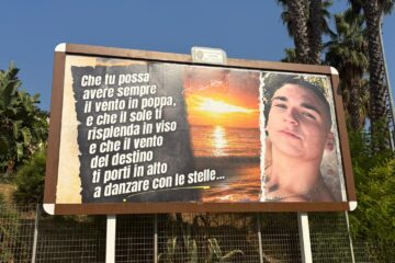 «Buon compleanno Fabrizio, ci manchi»: il commosso ricordo degli amici e della senatrice Ternullo per il 18enne di Melilli