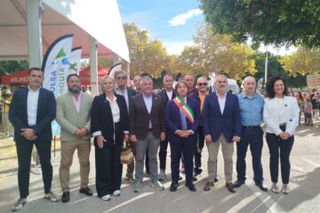 Noto firma in Spagna il gemellaggio con la Costa del Sol-Axarquía: intesa con 31 Comuni spagnoli per turismo e cultura