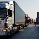 Caro gasolio, scatta il blocco dei tir: presidi a Tremestieri e San Gregorio. Si uniscono gli agricoltori