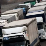 Caos trasporti e supermercati vuoti: stangata del Governo sui blocchi, le città del Sud rischiano il collasso