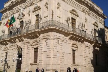 “La Siracusa delle donne”: venerdì a Palazzo Vermexio l’incontro finale e la scelta della nuova intitolazione