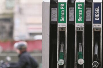 Autotrasporto, Ternullo (FI): «Bene il tavolo del Mit per il 27 ottobre: per la Sicilia servono risposte concrete su caro-carburante e insularità»